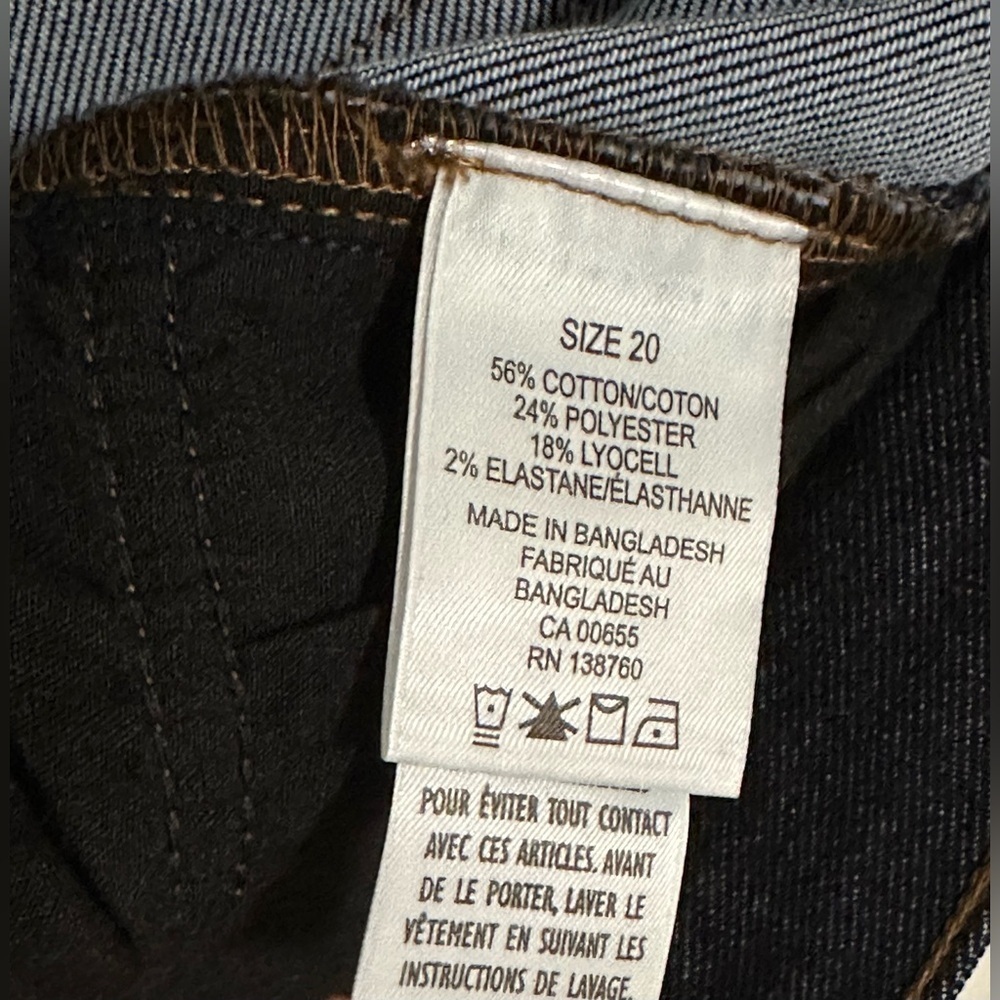 ✨NWT✨ DC: Women’s Slim Leg Jeans Size 20 - Picture 12 of 12